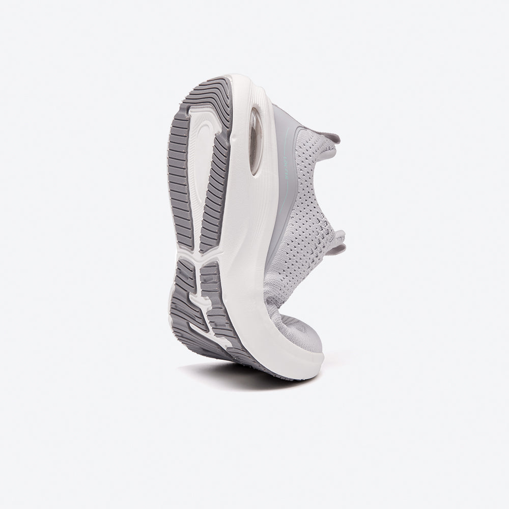 Grove - Wide Toe Walking Shoes