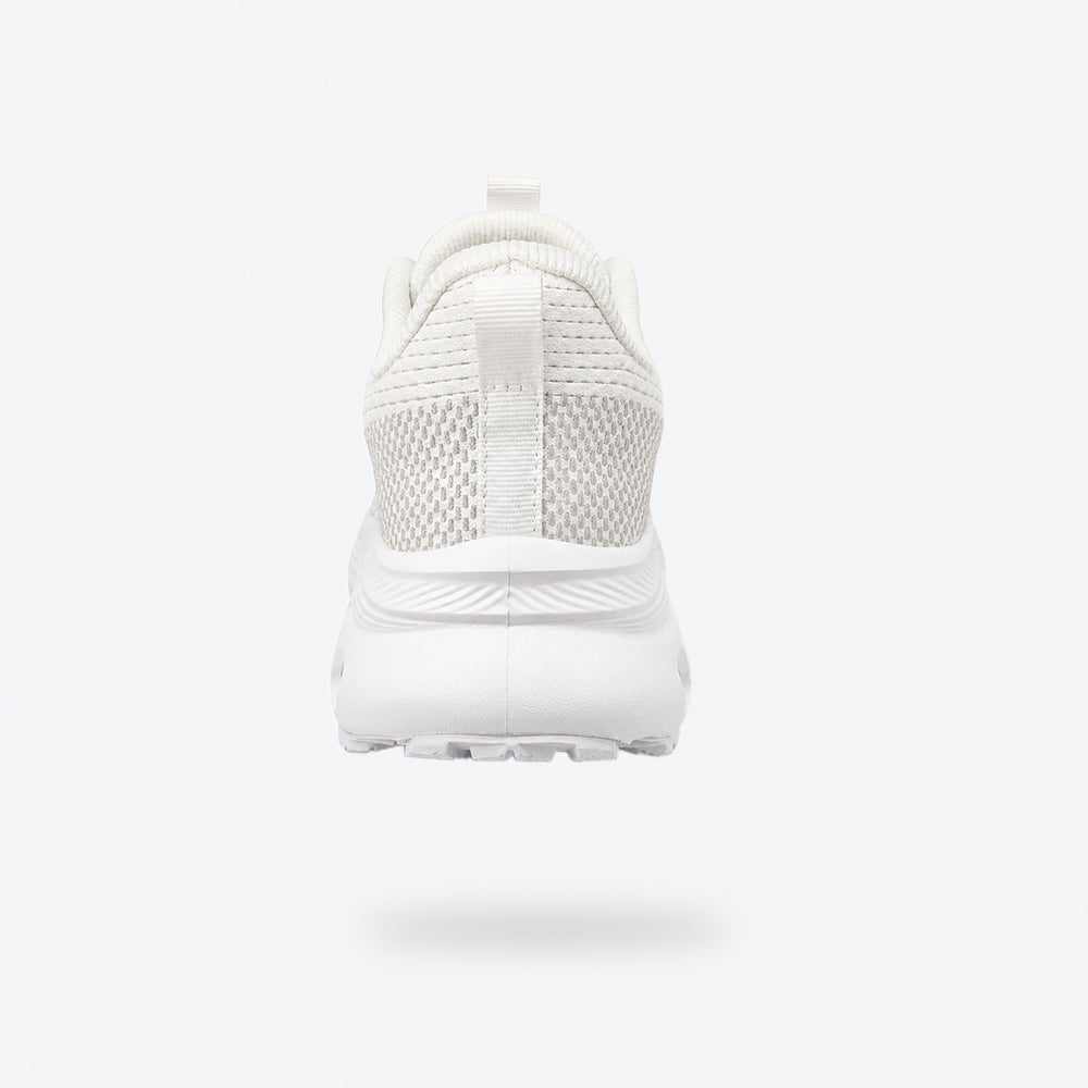 River - Wide Toe Running Shoes