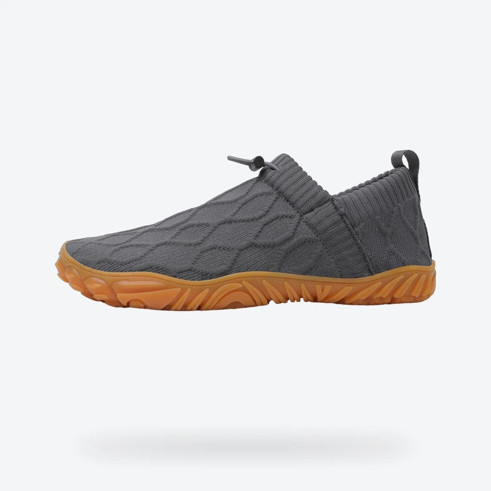 Skip - Wide toe Barefoot Shoes