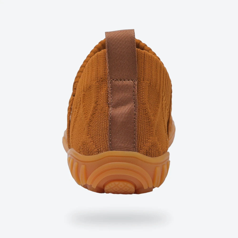 Skip - Wide toe Barefoot Shoes